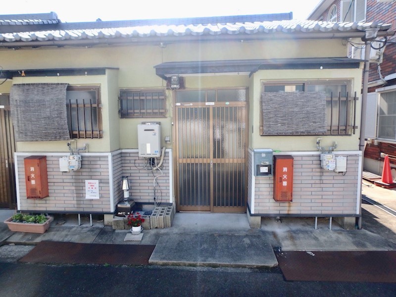 上田住宅 玄関