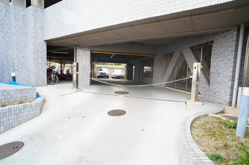 ビラ・クレール 駐車場