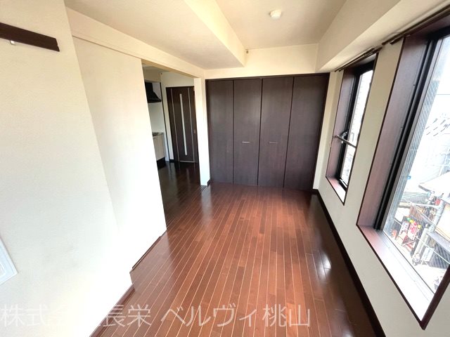 武三ビルディング ベッドルーム
