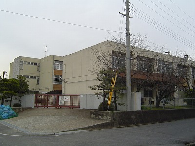 セジュールメルヘン 中学校