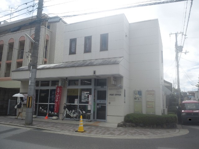 BONSOIR LUNE 郵便局