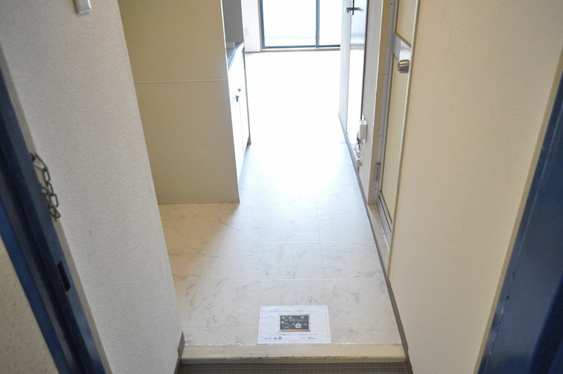 ダイバーシティ同志社 玄関
