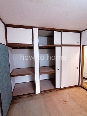 クイーンハイツ 収納