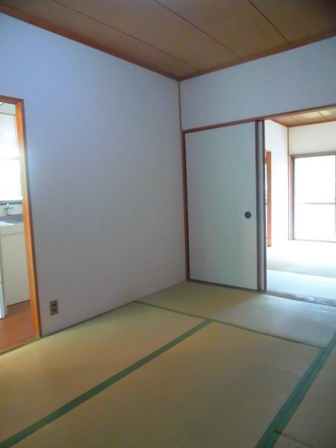 クイーンハイツ ベッドルーム