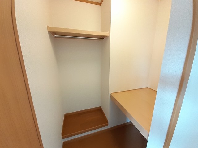 リア　フォレスト　サガラ 収納