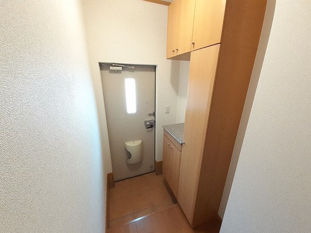リア　フォレスト　サガラ 玄関