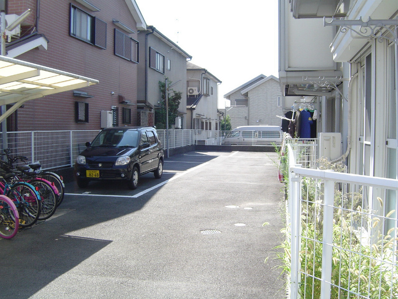 みとざかエイト 駐車場