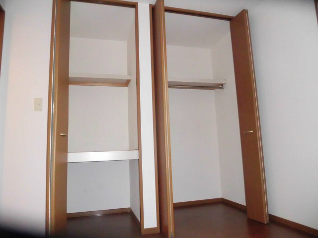 アソシエ一乗寺 収納