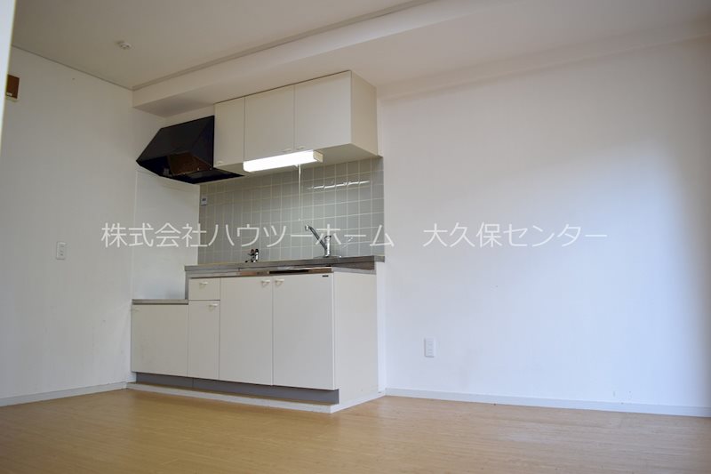 壱番館 リビング