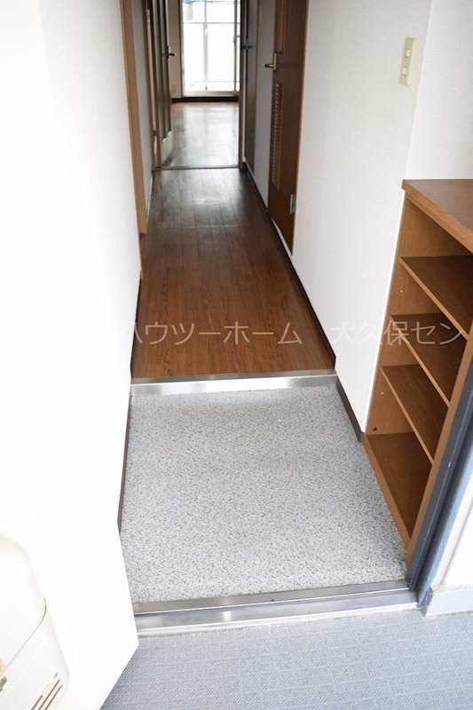 オレンジハウス 玄関