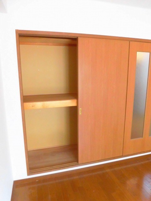 メゾンLee 収納