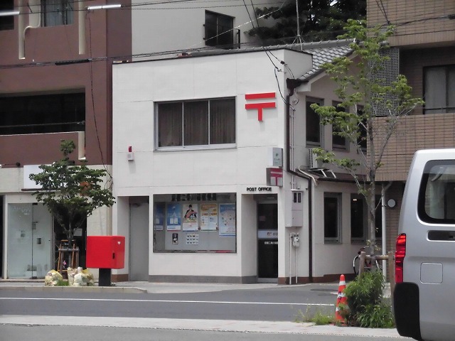 ＫＢ．メゾングレイス 郵便局