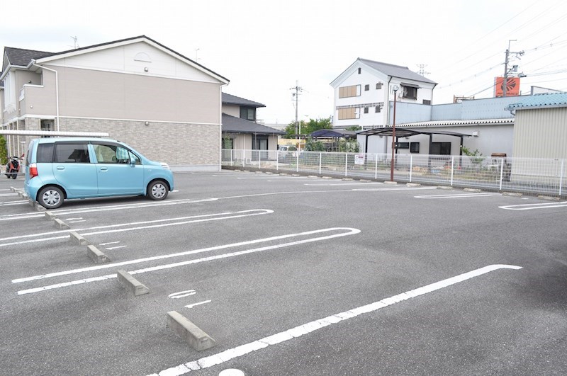 グラース　プロムナード 駐車場