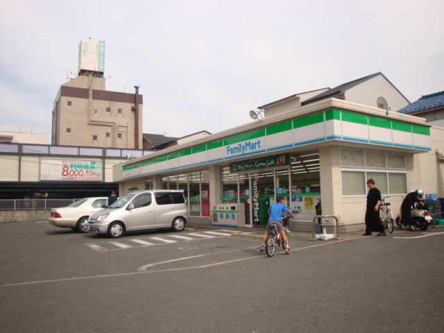 リーブルショーザン コンビニ