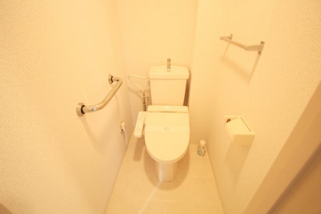 レオパルド トイレ