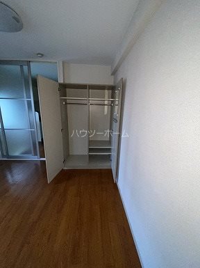 パウワウハウス 収納