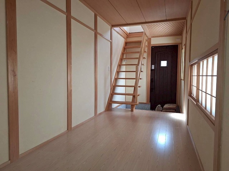 桃山町大島38-497貸家 玄関