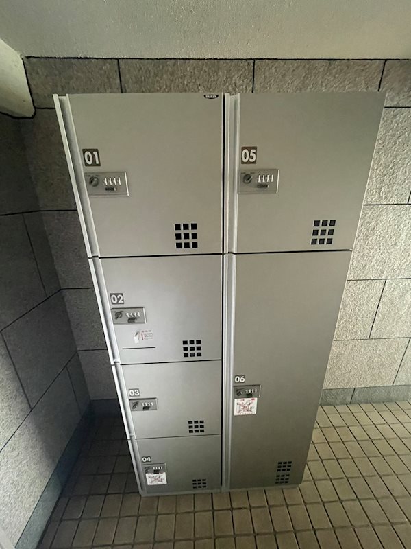 伏見上野ハイツ エントランス