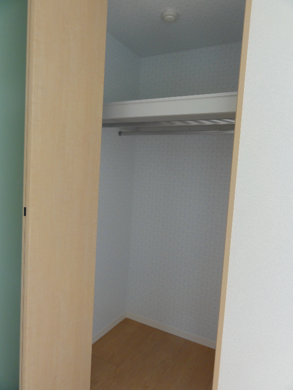シャーメゾン京都稲荷 収納