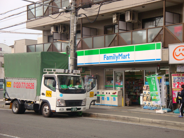 シャトールミエール コンビニ