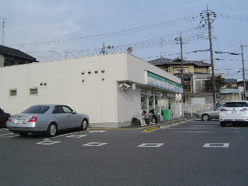 寺田宮ノ谷貸家  コンビニ