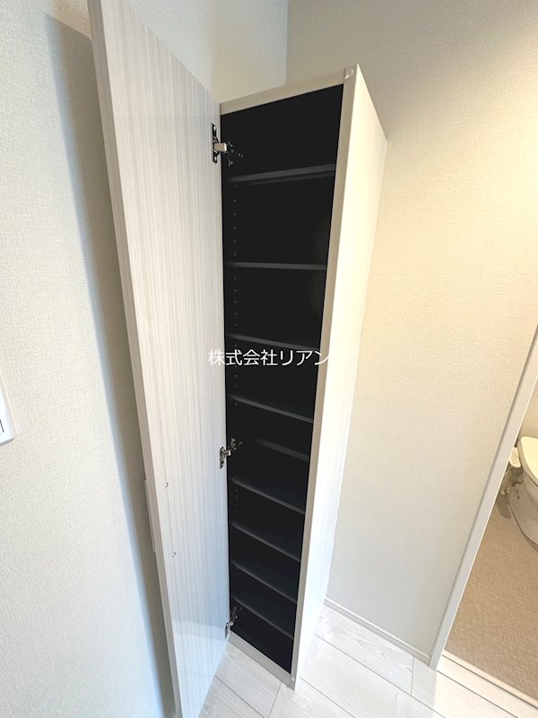 セレーネエステート千住曙 収納