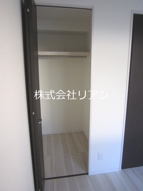 アースフラット111 収納