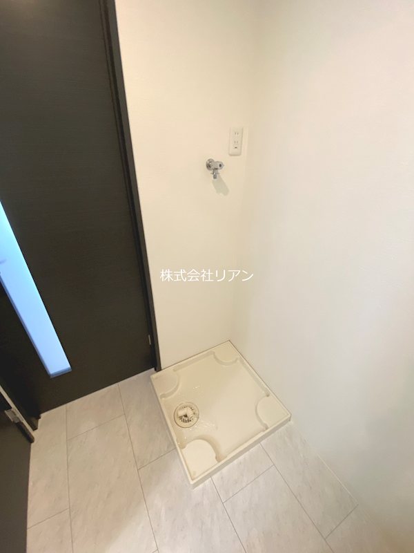 クリスタル足立 その他