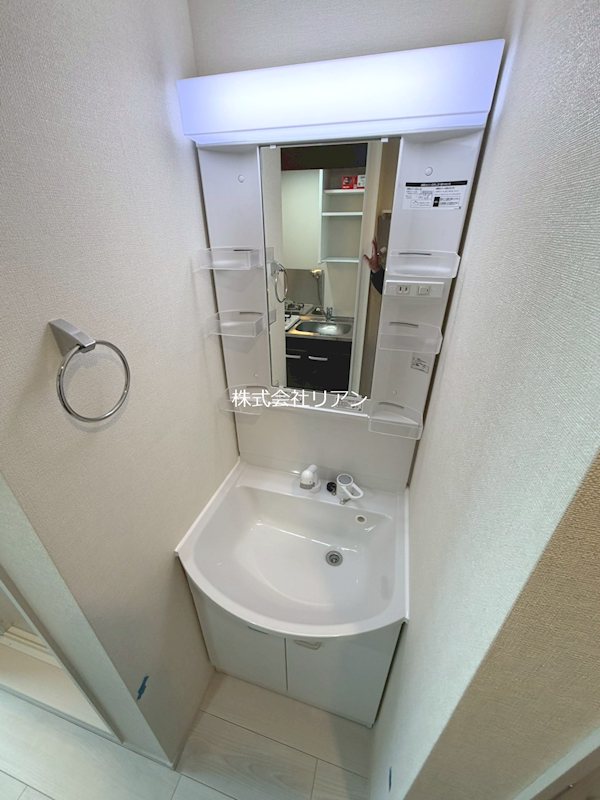 ハーモニーテラス北千住F 洗面所