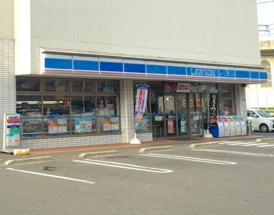 ハーモニーテラス青井XI コンビニ