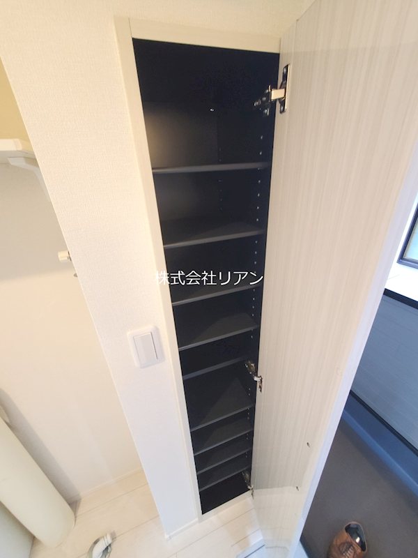 エスタディオ北千住 収納