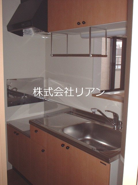 セレ五反野 キッチン