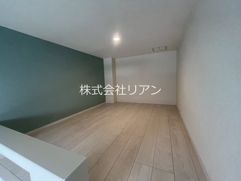 グランルーエ十条 ベッドルーム