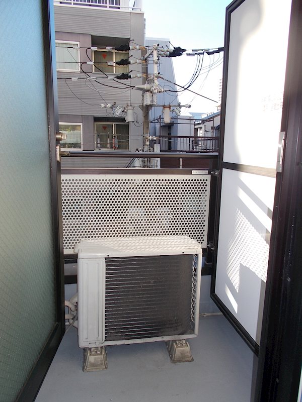 コスモカラホリＬＯＦＴ ベランダ