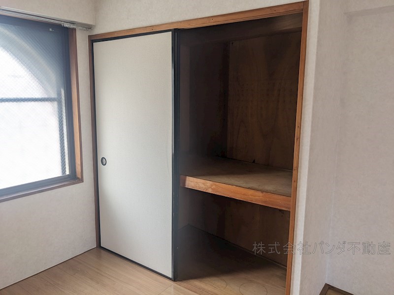 福岡県福岡市城南区荒江１丁目 収納