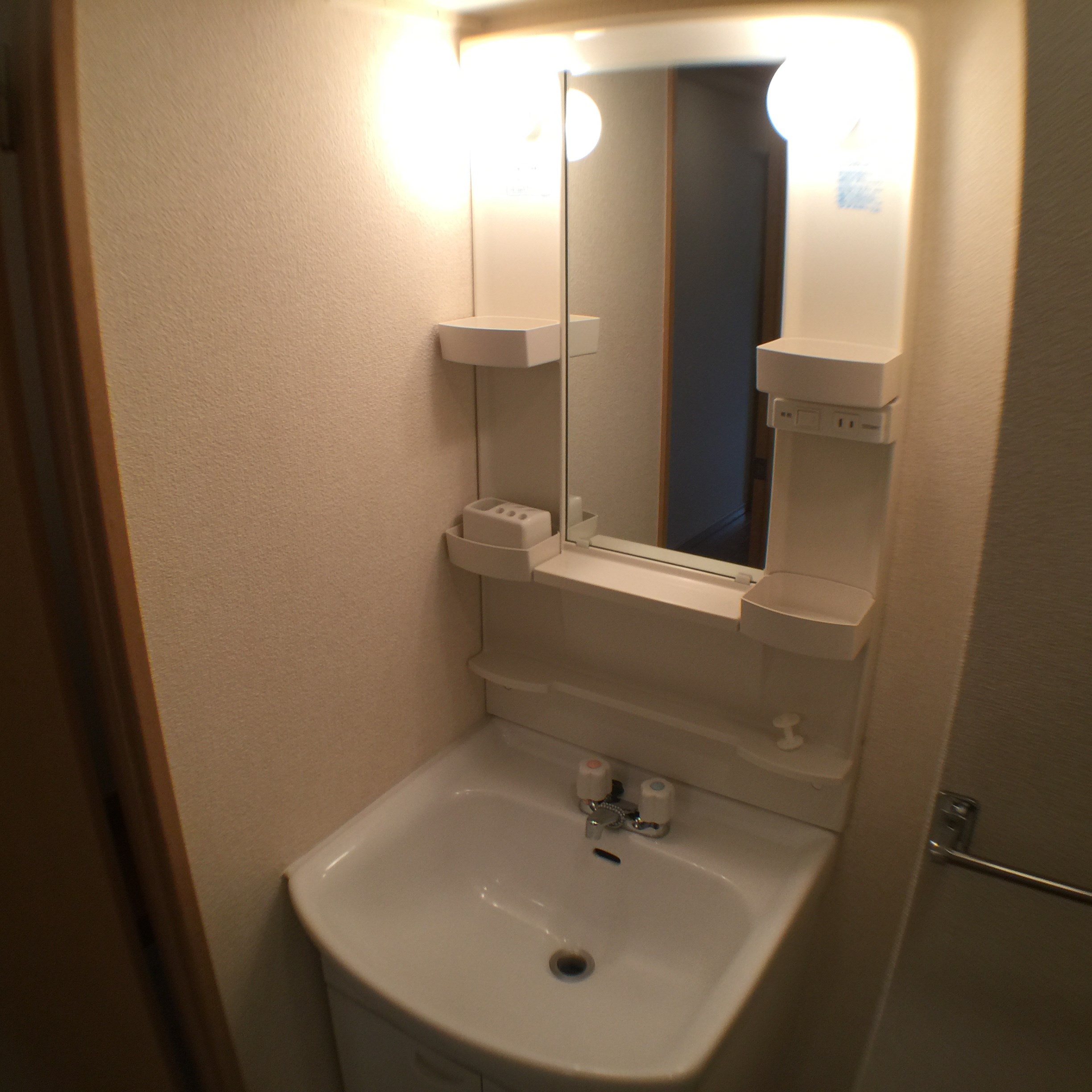 鹿児島県霧島市隼人町住吉 洗面所