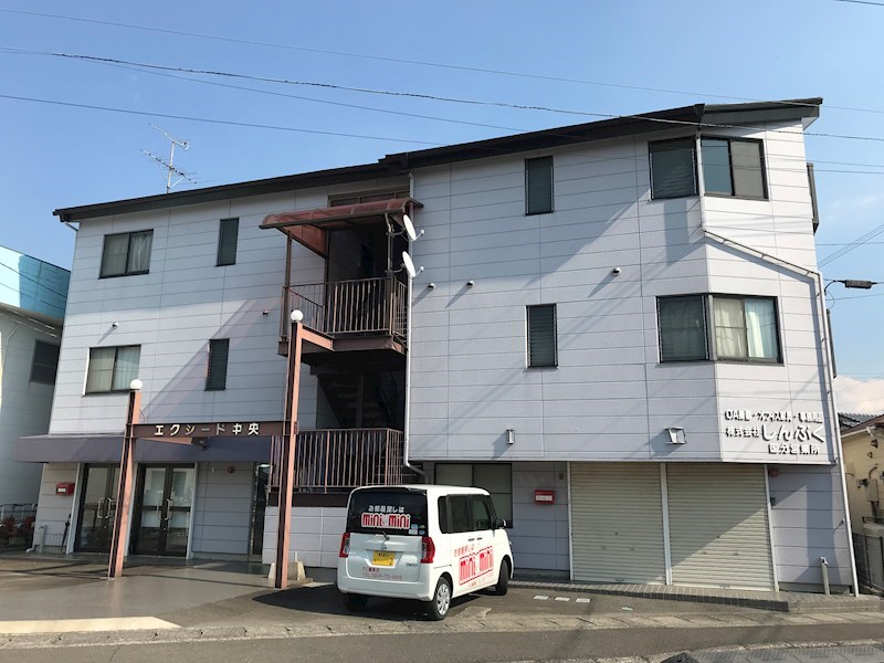 エクシード中央 外観