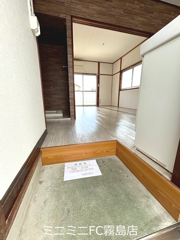 クレッセルⅢ 玄関
