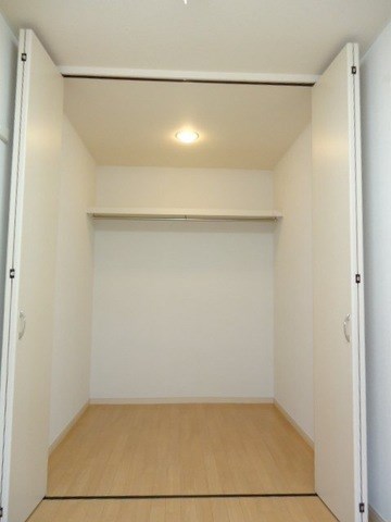 鹿児島県姶良市東餅田 収納