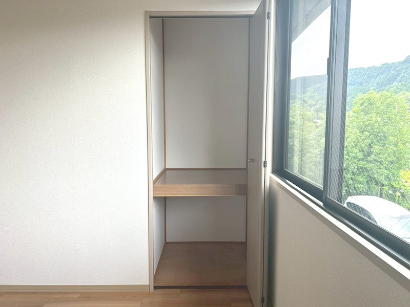 セジュール内山田 収納