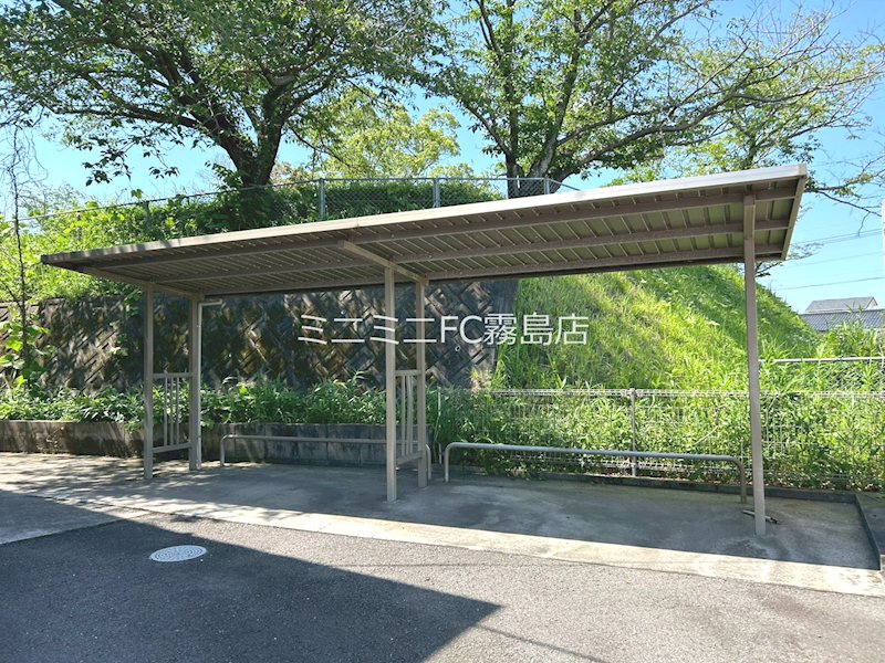 グリーンヒル・ヴァンＢ棟 エントランス