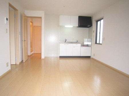 鹿児島県姶良市平松 リビング