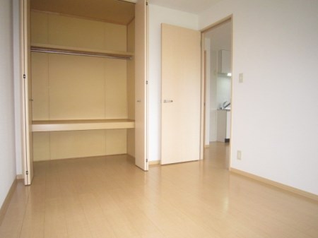 鹿児島県姶良市平松 ベッドルーム