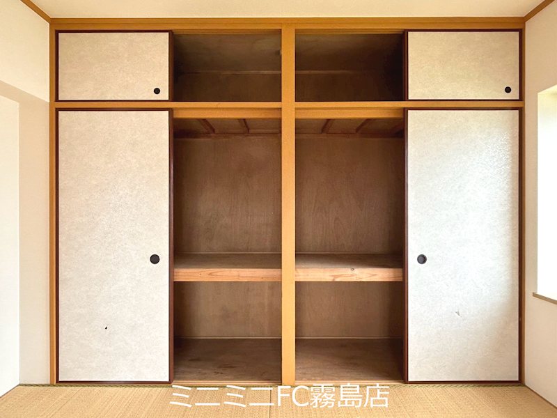 第3向井ビル 収納