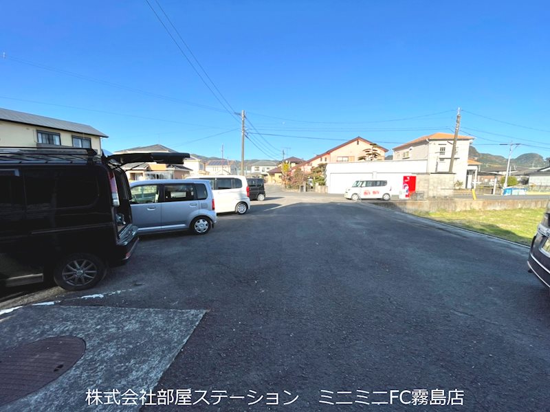 VIBRAS 駐車場