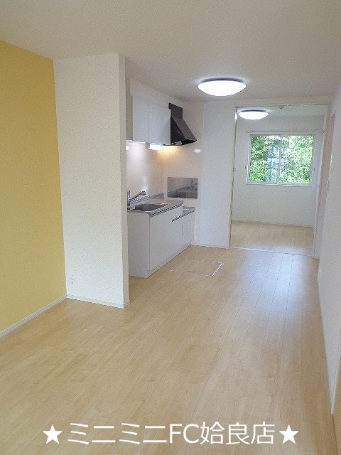 鹿児島県姶良市西餅田 外観