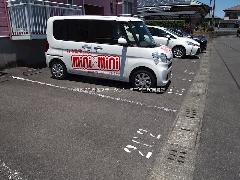 スプリング50 駐車場