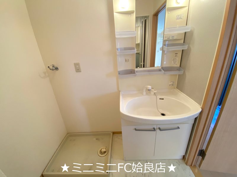 鹿児島県姶良市宮島町 洗面所