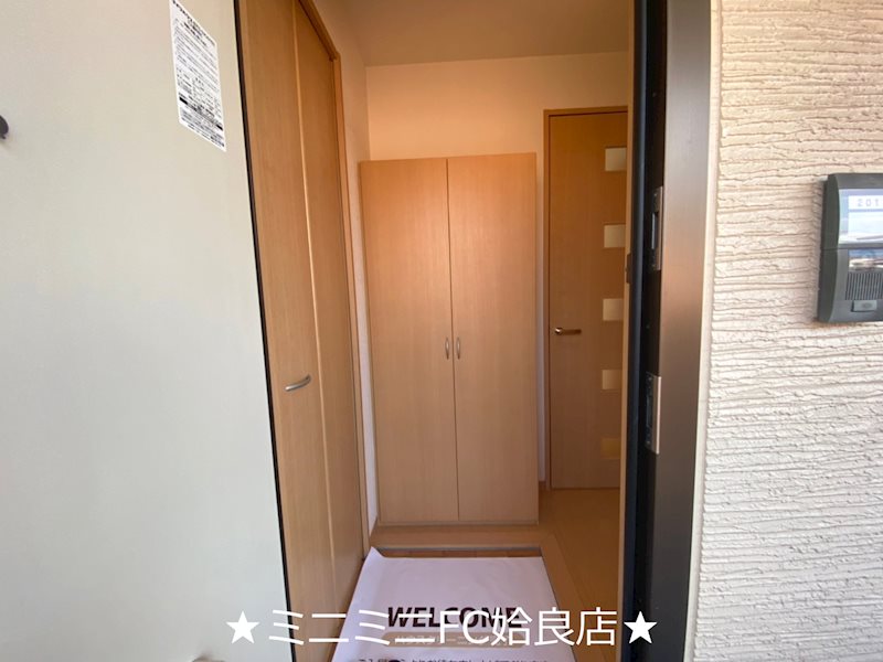 鹿児島県姶良市宮島町 玄関
