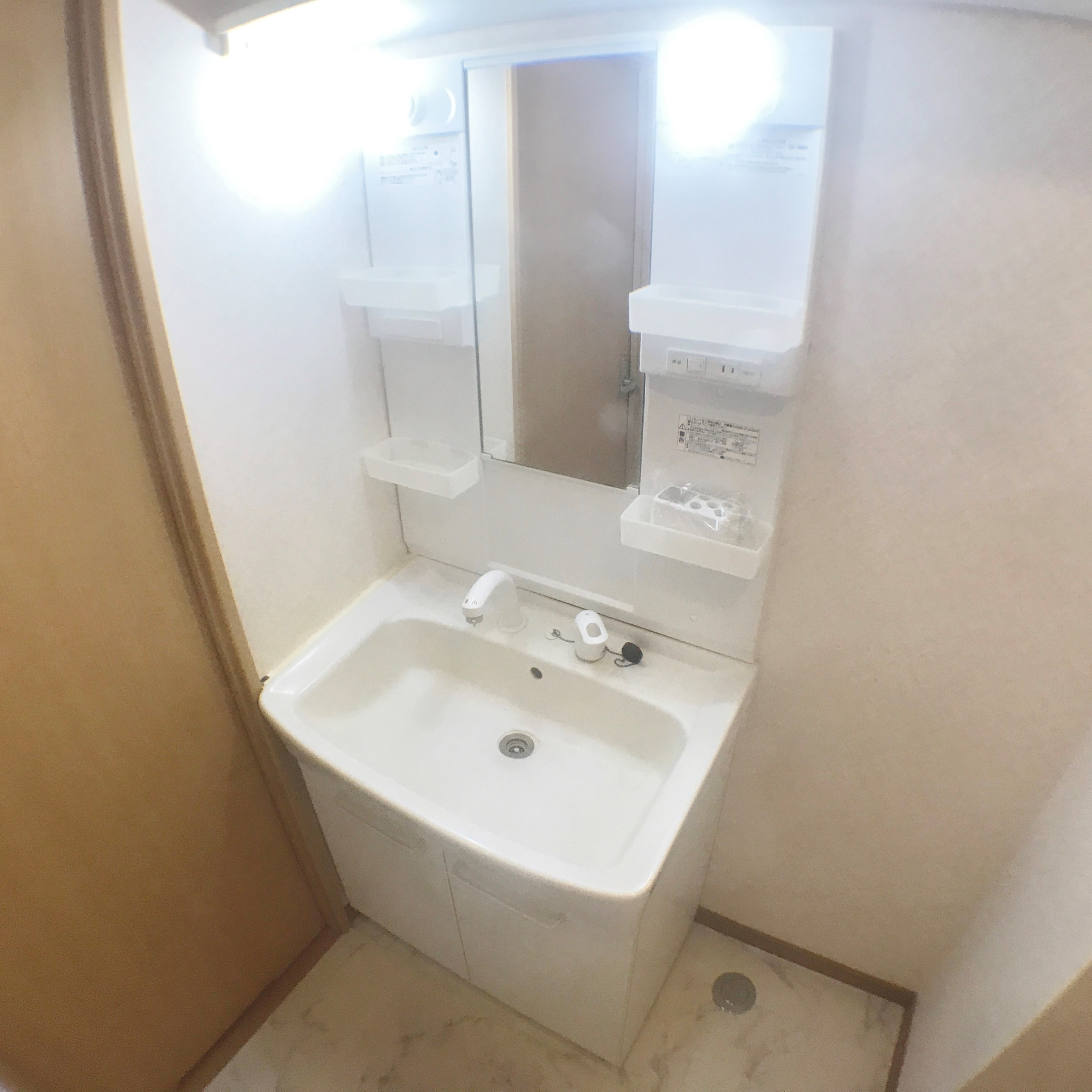 アクロス  洗面所